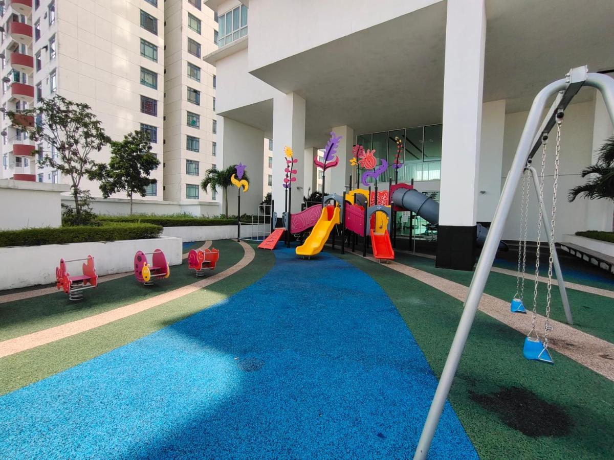 Apartment Glex Homes, Pinnacle Tower *