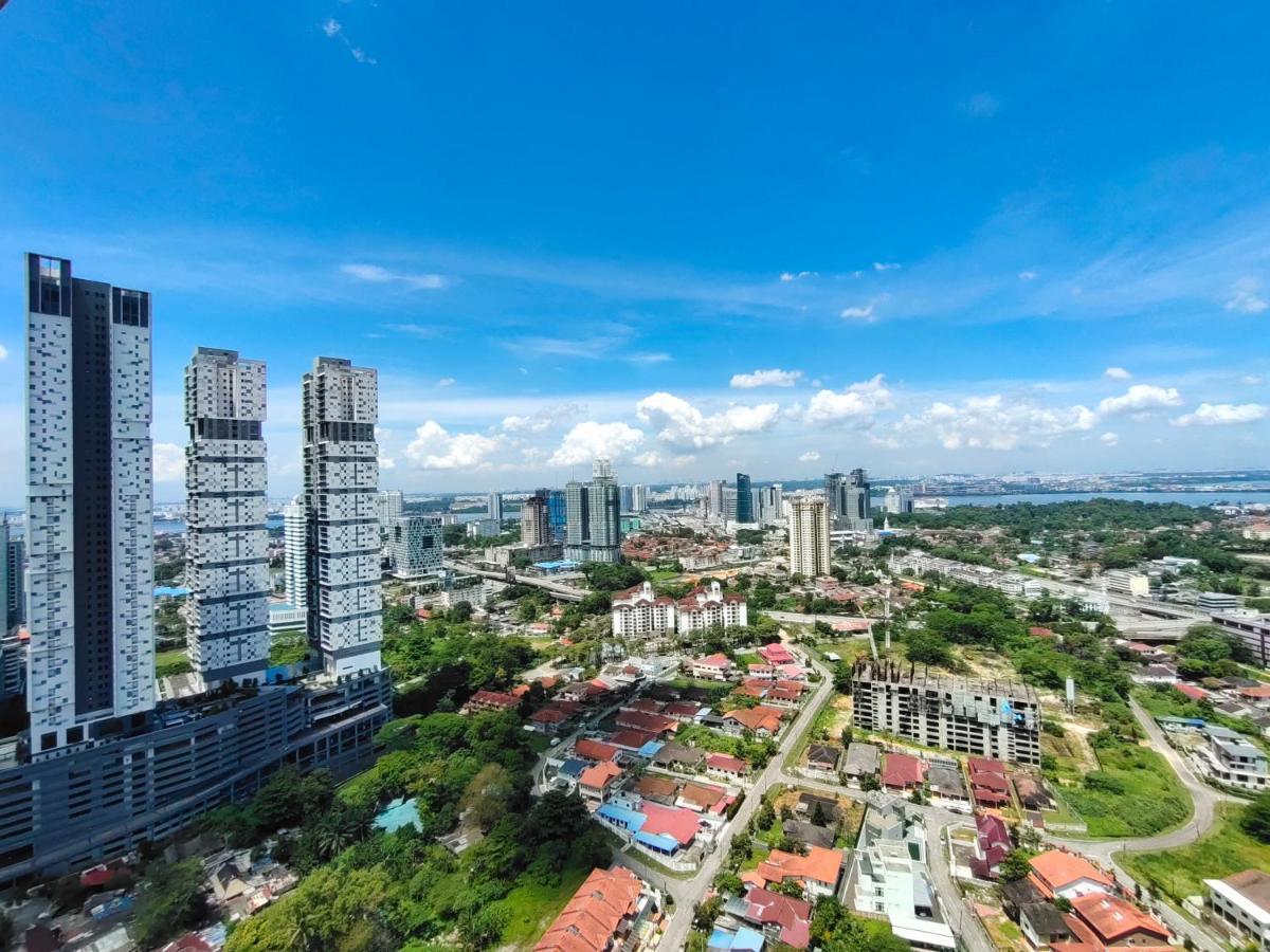 Glex Homes, Pinnacle Tower