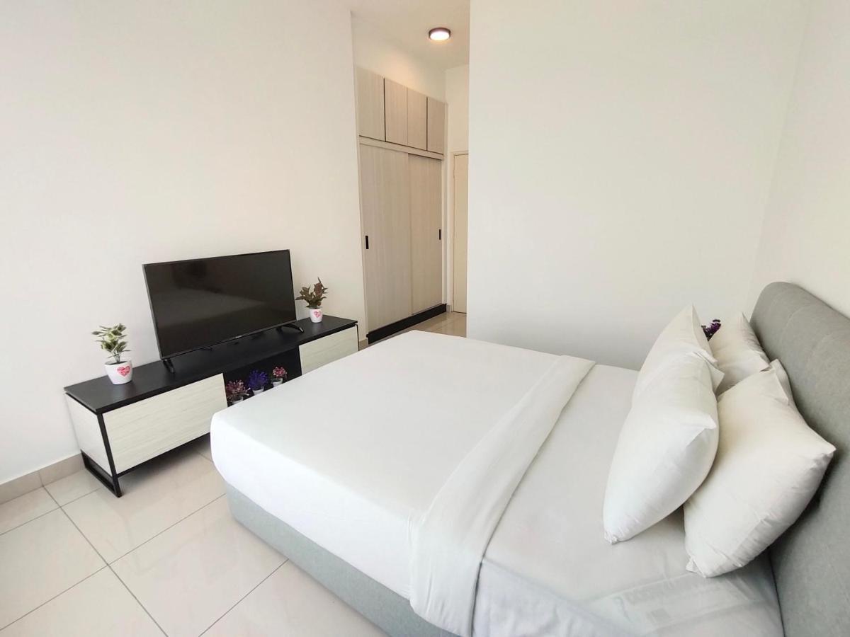 Apartment Glex Homes, Pinnacle Tower